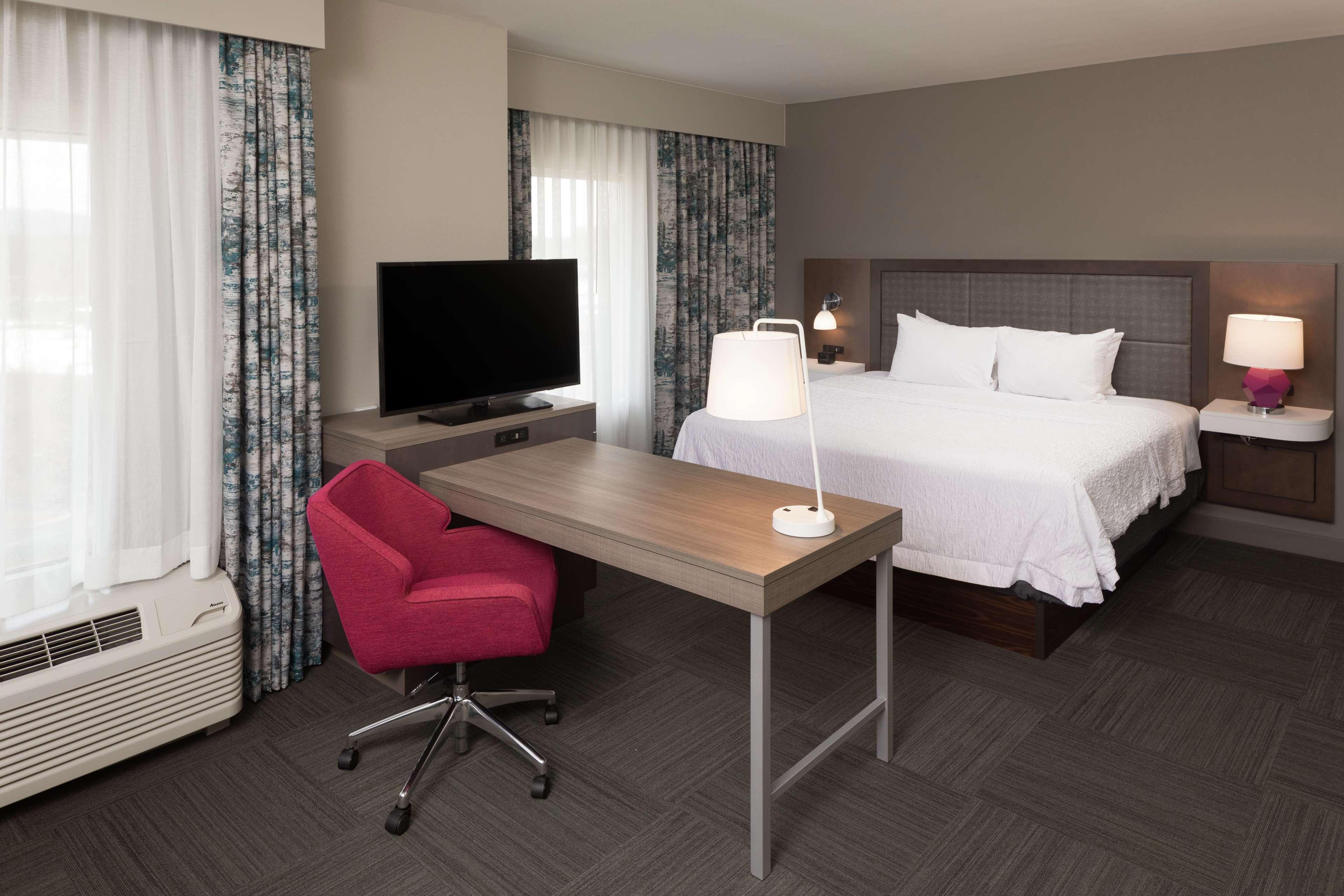 Hampton Inn & Suites Asheville Biltmore Area Exterior foto